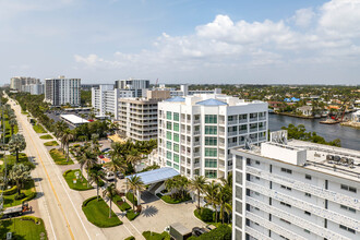 3200 S Ocean Blvd in Highland Beach, FL - Building Photo - Building Photo