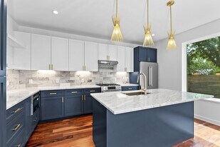 7603 Creston Ln in Austin, TX - Building Photo