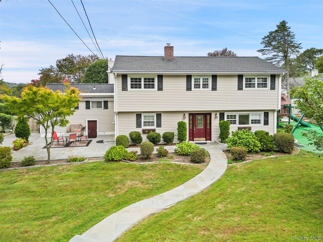 property at 170 Sky Top Dr