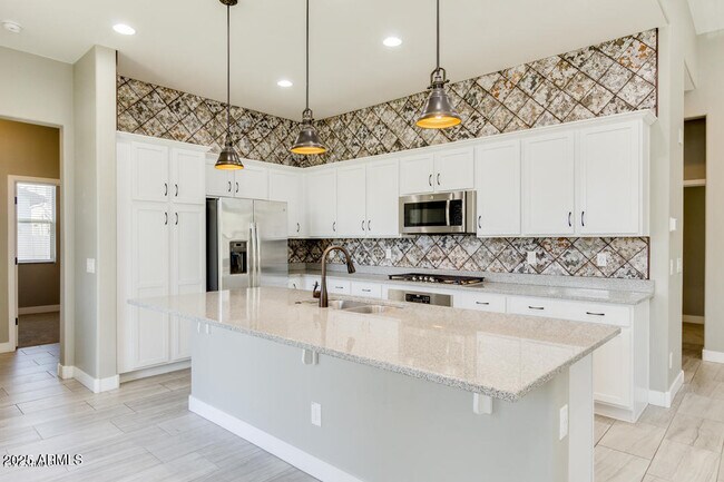 3810 East Stiles Lane in Gilbert, AZ - Building Photo - Building Photo
