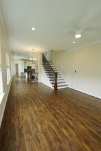 1013 10th St in Galveston, TX - Foto de edificio - Building Photo