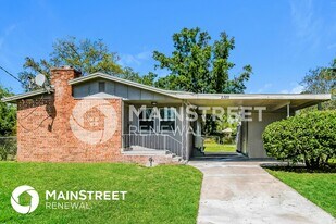 2329 Burgoyne Ct in Jacksonville, FL - Building Photo