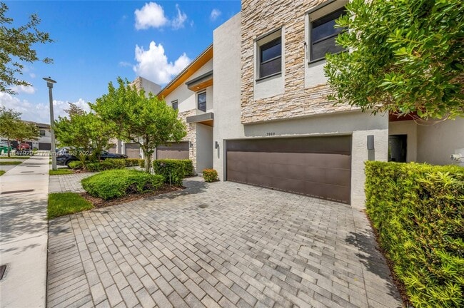 property at 7868 NW 104th Ct