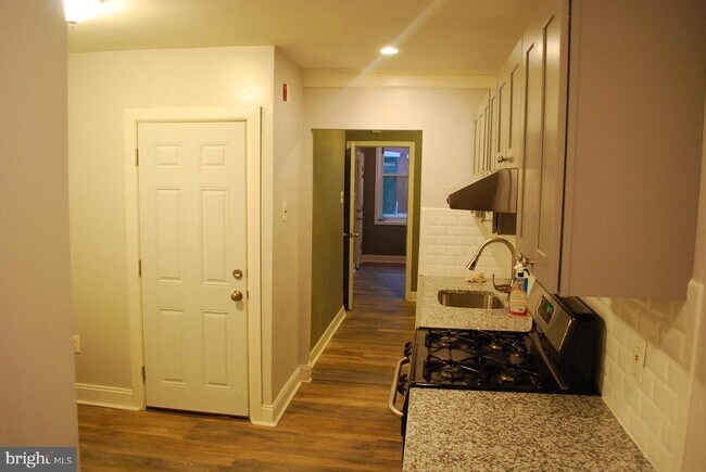 1426 S 15th St in Philadelphia, PA - Building Photo - Building Photo