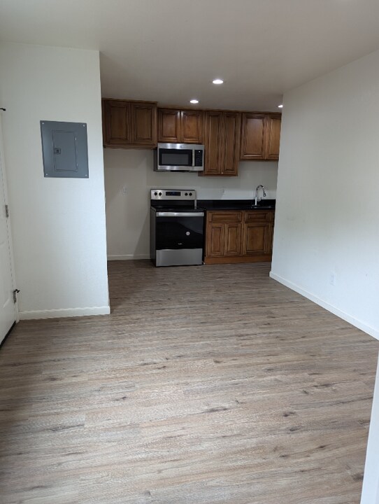 129 6th St in Watsonville, CA - Building Photo