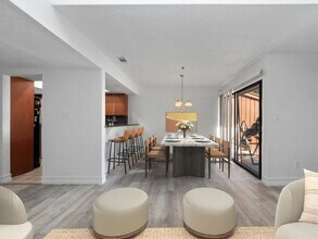 1092 E Michigan St in Orlando, FL - Building Photo - Building Photo