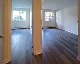 Crestview Place in Halifax, NS - Building Photo - Building Photo
