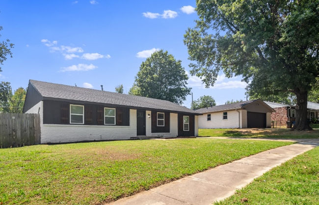 18546 E 1st St in Tulsa, OK - Building Photo - Building Photo