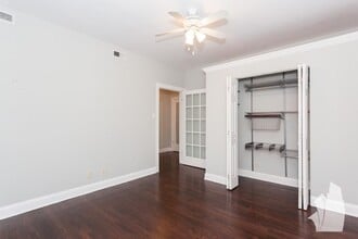 4808 N Paulina St, Unit GW in Chicago, IL - Building Photo - Building Photo