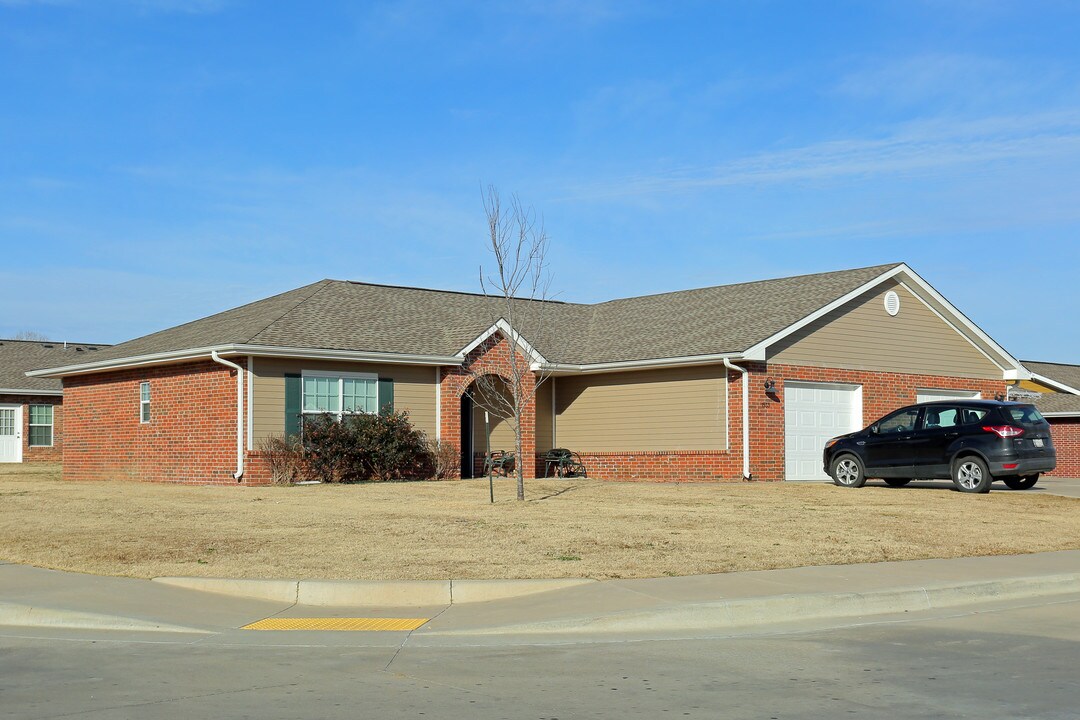 Timbercreek Apartments in Muskogee, OK - Building Photo