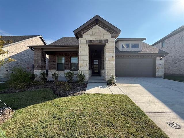 709 Whispering Winds Trl in McKinney, TX - Building Photo