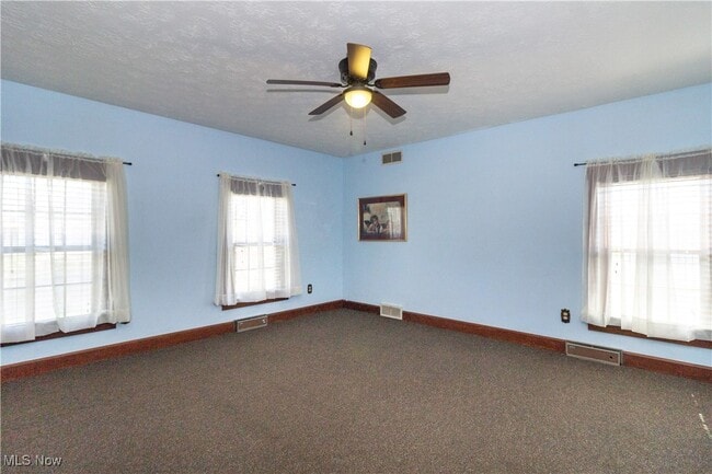 property at 559 Wadsworth Rd