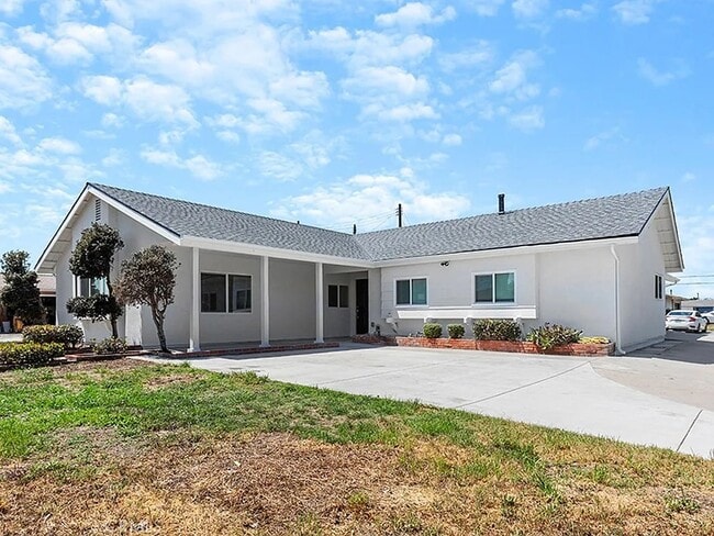 property at 11821 Wutzke St
