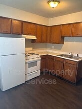 3120 Prial Ave in Rockford, IL - Building Photo - Building Photo