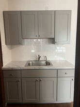 50 Stonington St, Unit 1 in Hartford, CT - Building Photo - Building Photo