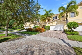 4803 Cadiz Cir in Palm Beach Gardens, FL - Building Photo - Building Photo