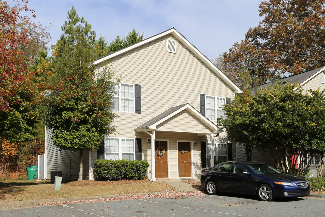 101-119 Lilli Ln in Woodstock, GA - Building Photo