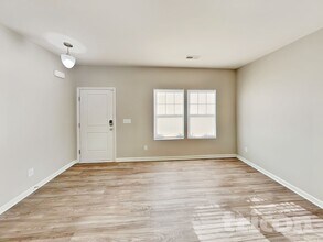 2491 Marthas Ridge Dr in Statesville, NC - Building Photo - Building Photo