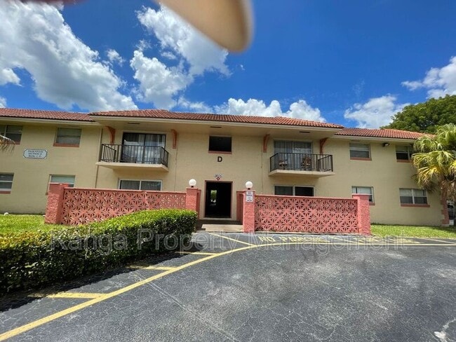 11605 NW 29th Ct
