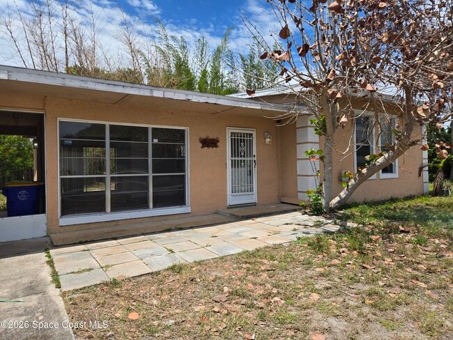 property at 39 E Azalea Cir