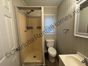 9311 Old Moores Chapel Rd in Charlotte, NC - Building Photo - Building Photo