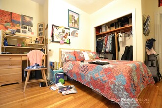 18 Fairbanks St, Unit 1 in Boston, MA - Foto de edificio - Building Photo