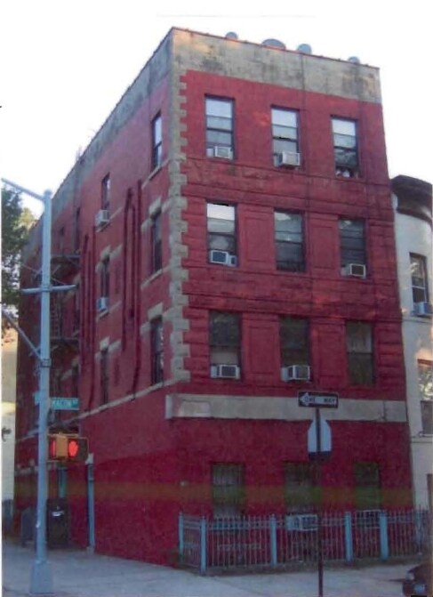 760 Macon St in Brooklyn, NY - Building Photo