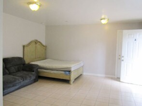 719 W Georgia St-Unit -1 in Tallahassee, FL - Building Photo - Building Photo