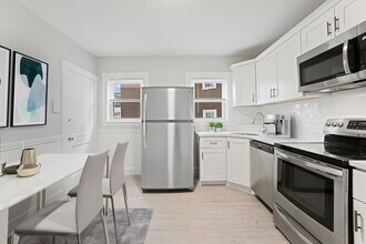 62 Sudan St, Unit 1 in Boston, MA - Foto de edificio - Building Photo