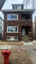 5124 W Henderson St, Unit 2 in Chicago, IL - Building Photo