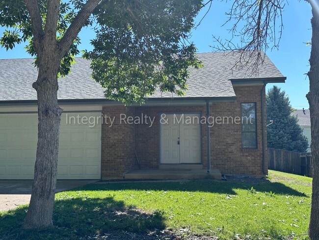 property at 8410 S Saulsbury St