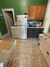 1518 Ferry St-Unit -1518 in La crosse, WI - Building Photo - Building Photo