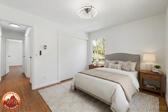 12 Chiles Ave in Asheville, NC - Building Photo - Building Photo