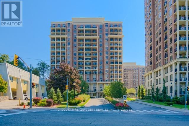 property at 1105-1105 Leslie St