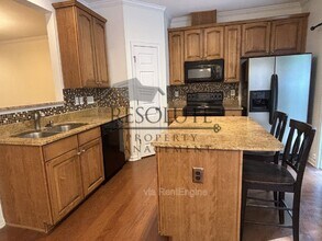 318 Anterbury Dr in Apex, NC - Building Photo - Building Photo