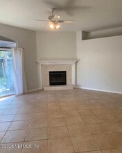 377 Maplewood Dr in Jacksonville, FL - Building Photo - Building Photo