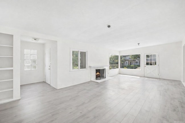 1300 Dunning Dr in Laguna Beach, CA - Building Photo - Building Photo