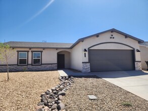 6146 Springsteen Pl in Las Cruces, NM - Building Photo - Building Photo