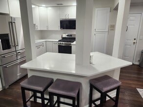44 Ridgedale Ave in Morristown, NJ - Building Photo - Building Photo