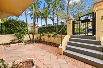 11750 Valencia Gardens Ave in Palm Beach Gardens, FL - Building Photo - Building Photo