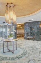 500 Bayview Dr, Unit 620 in Sunny Isles Beach, FL - Building Photo - Building Photo