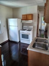 39 Poplar St in Rochester, NY - Building Photo - Building Photo