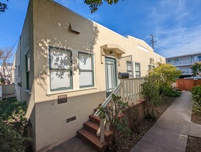 1542 Berkeley Way in Berkeley, CA - Building Photo - Building Photo