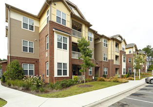 Autumn Oaks Apartments in Sanford, NC - Building Photo - Building Photo