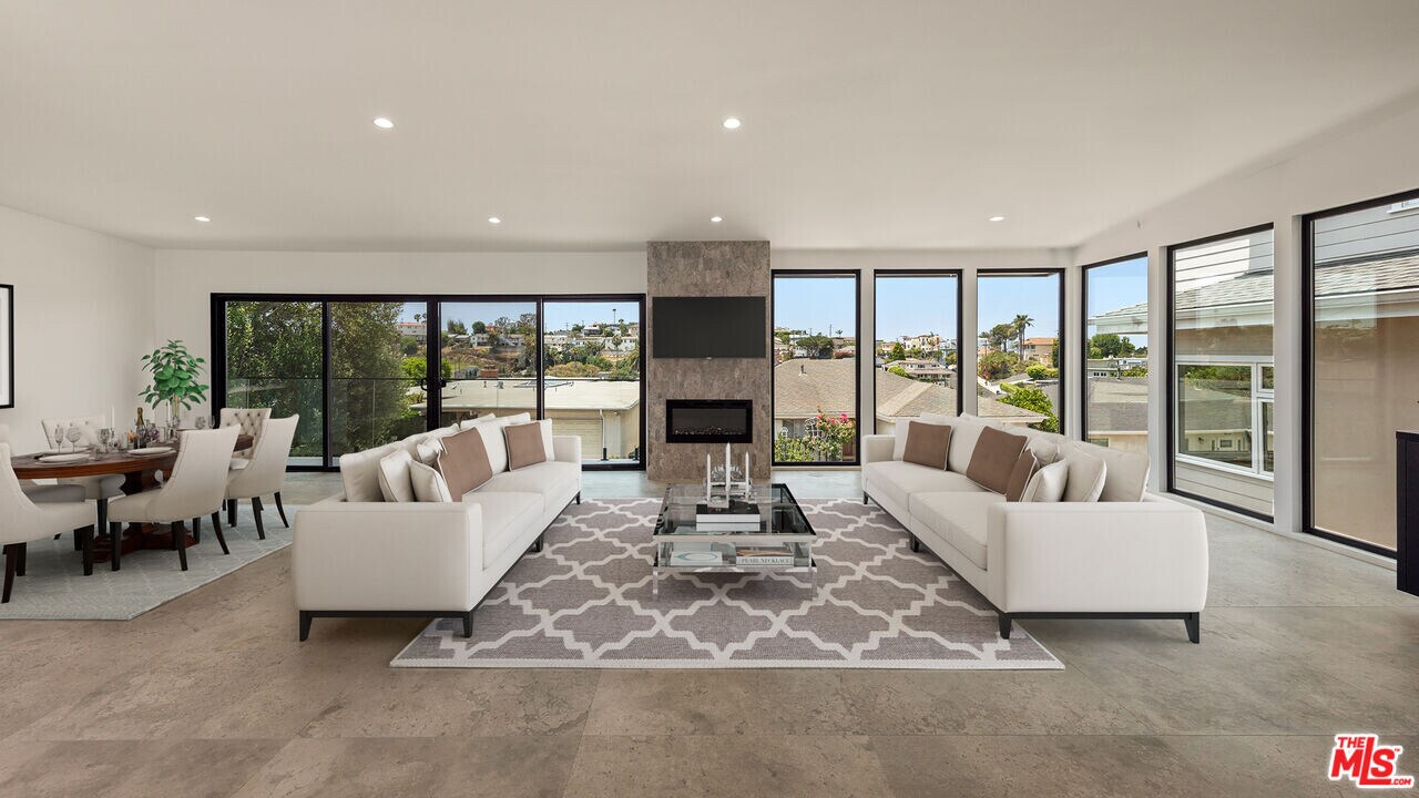 8236 Zitola Terrace in Los Angeles, CA - Building Photo