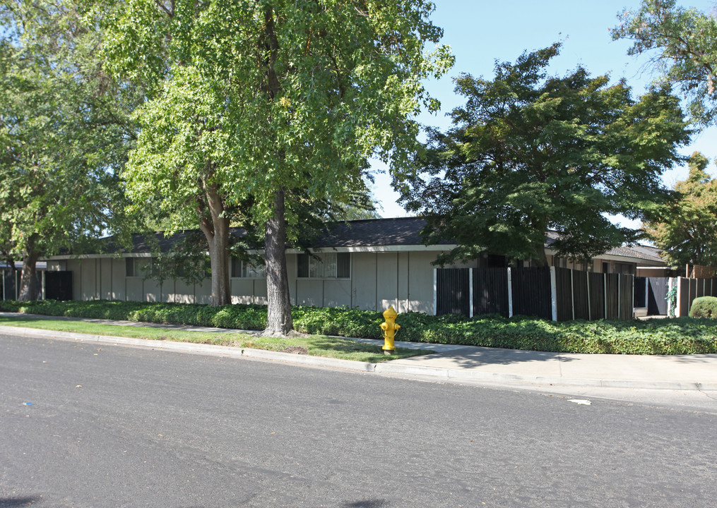 Garden East Apartments in Merced, CA - Foto de edificio