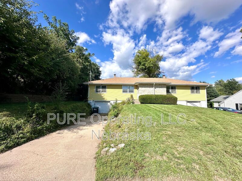 3718 Gordon St in Omaha, NE - Building Photo