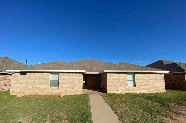 property at 1210 N Bangor Ave