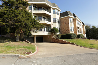 Calais Slopes Condos in Dallas, TX - Building Photo - Building Photo