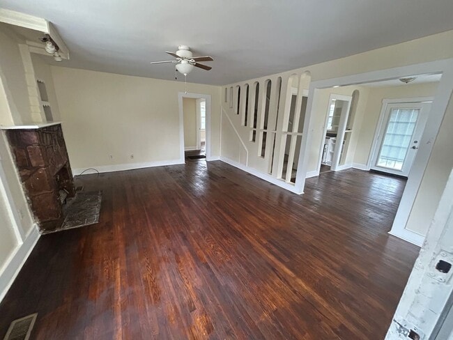 1423 Division St in North Little Rock, AR - Building Photo - Building Photo